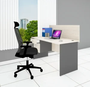 SINGLE WORK STATION WITH PANEL LEGS